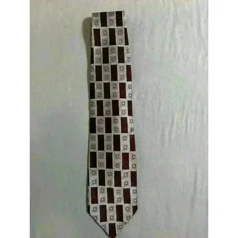 HICKEY FREEMAN Men's 100% Silk Wide Necktie Designer Geometric Mauve/silver Gray
